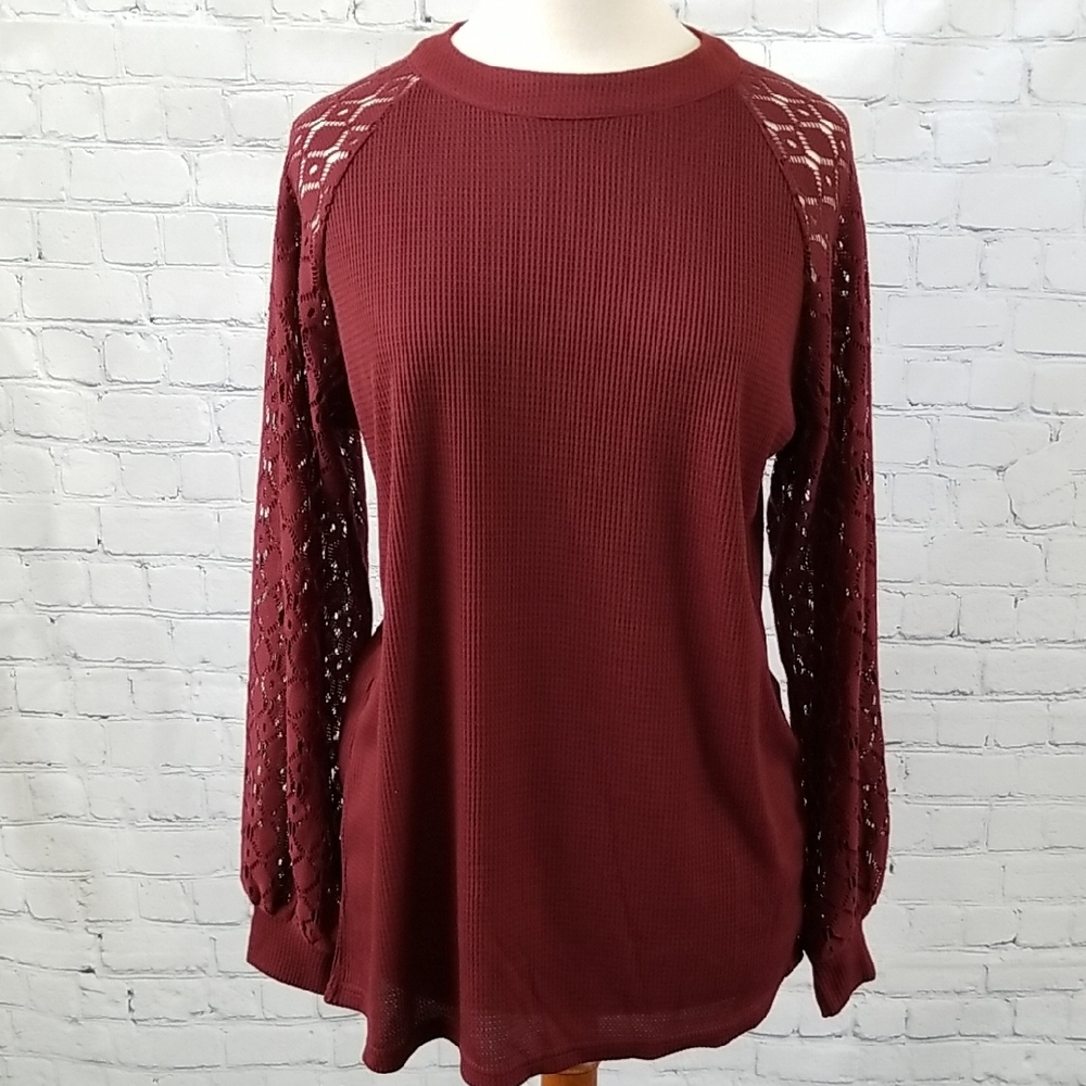 Miholl Lace Sleeve Top